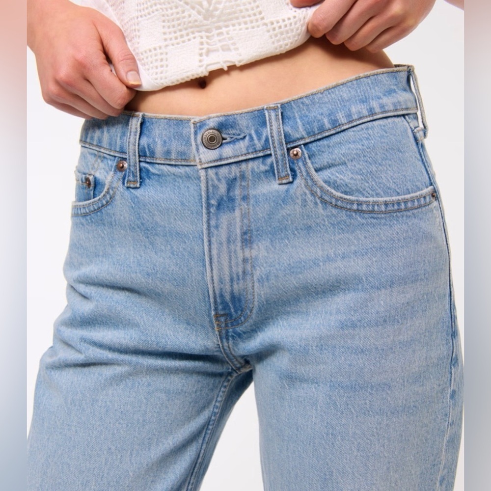 Abercrombie & Fitch Low Rise 90s Baggy Jean | Size 28 / 6 Regular - Picture 5 of 12